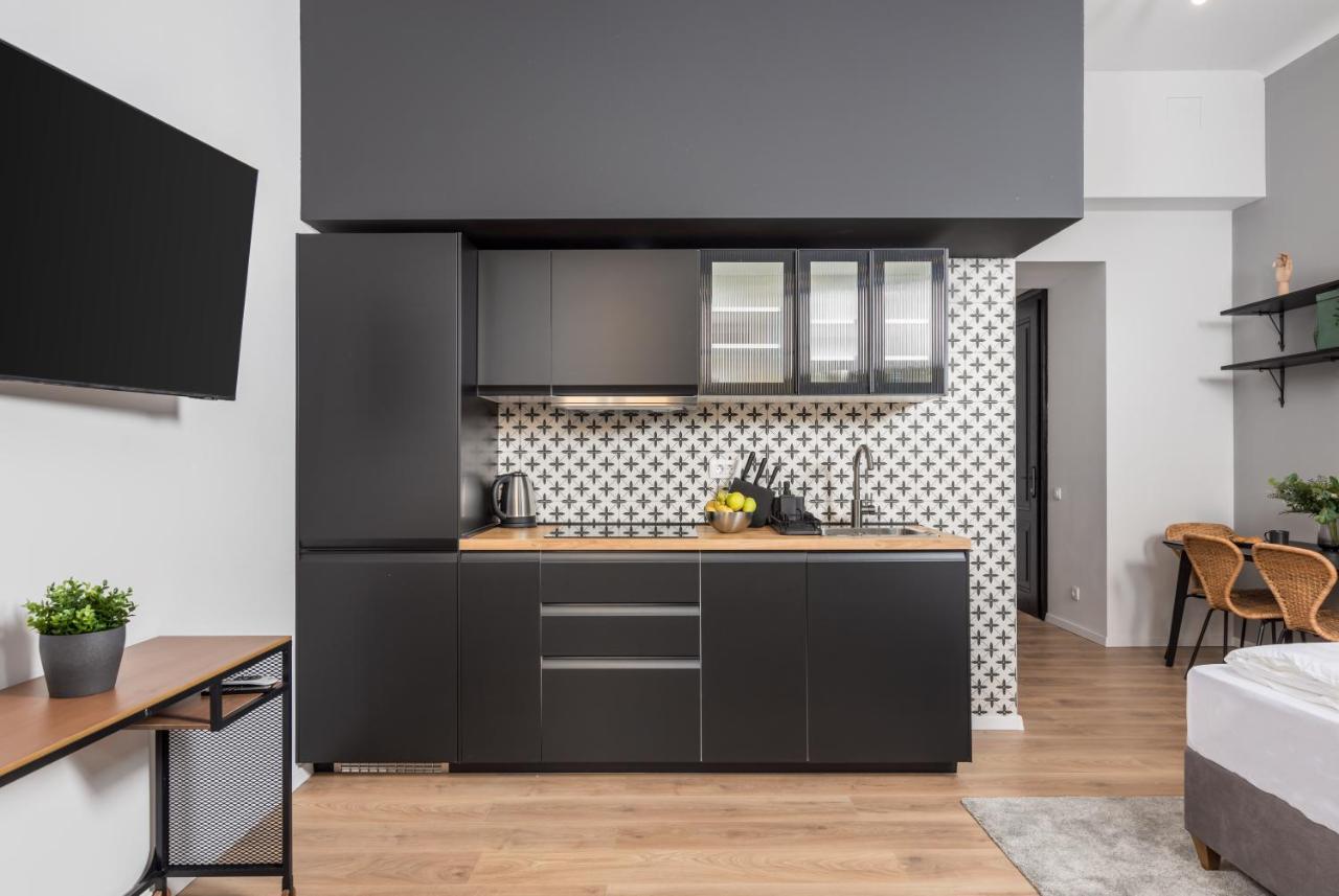 Apartments & Rooms One World Rijeka Exterior foto