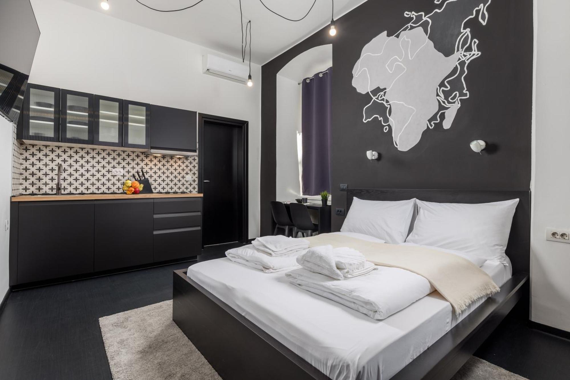 Apartments & Rooms One World Rijeka Exterior foto